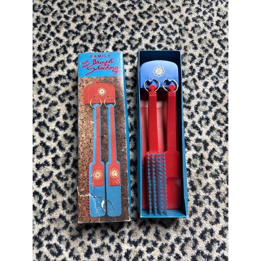 VTG 1960s Wall Hanging Shoeshine Station Brush and Shoehorn Set in Original Box